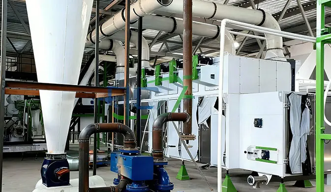 1 тонна Линия по производству экструдированных кормов в Украине